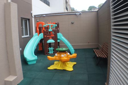 Apartamento para alugar com 59m², 2 quartos e 1 vagaÁrea comum - Playground