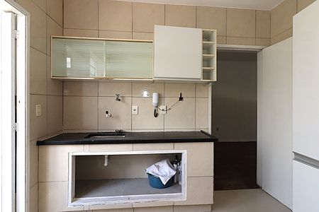 Apartamento à venda com 100m², 3 quartos e sem vagaCozinha 
