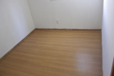 Quarto 1 de apartamento para alugar com 2 quartos, 42m² em Jardim Nova Cidade, Guarulhos