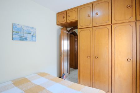 Casa à venda com 198m², 4 quartos e 3 vagasQuarto 1