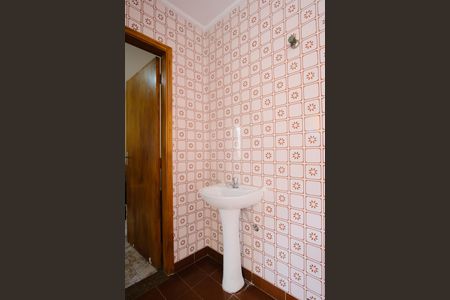 Casa à venda com 198m², 4 quartos e 3 vagasBanheiro de serviço