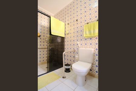 Casa à venda com 198m², 4 quartos e 3 vagasBanheiro da Suíte