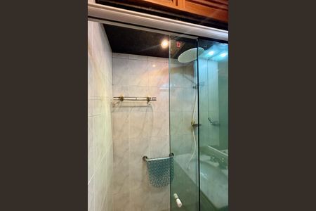 Apartamento à venda com 80m², 2 quartos e 1 vagaBanheiro social