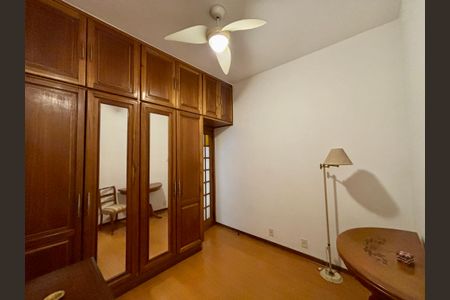 Apartamento à venda com 80m², 2 quartos e 1 vagaQuarto 2
