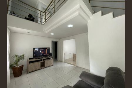 Casa para alugar com 3 quartos, 202m² em Feitoria, São Leopoldo