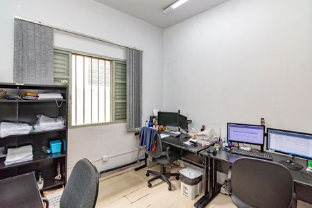 Casa à venda com 300m², 5 quartos e 2 vagasCasa 2