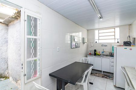 Casa à venda com 300m², 5 quartos e 2 vagasCasa 2