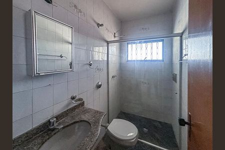 Casa à venda com 300m², 5 quartos e 2 vagasBanheiro