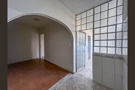 Casa à venda com 300m², 5 quartos e 2 vagasSala