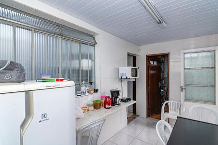 Casa à venda com 300m², 5 quartos e 2 vagasCasa 2