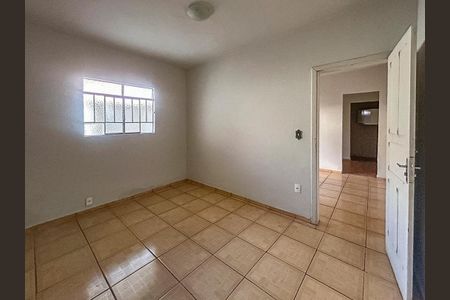 Casa à venda com 300m², 5 quartos e 2 vagasQuarto 2