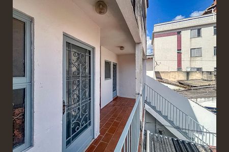 Casa à venda com 300m², 5 quartos e 2 vagasVaranda