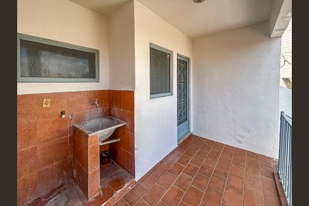 Casa à venda com 300m², 5 quartos e 2 vagasVaranda