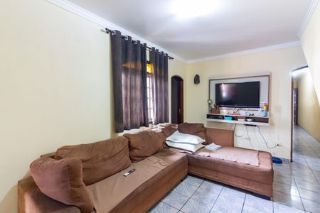 Sala  de casa à venda com 4 quartos, 500m² em Santa Maria, Osasco
