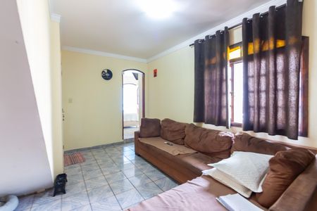 Sala  de casa à venda com 4 quartos, 500m² em Santa Maria, Osasco