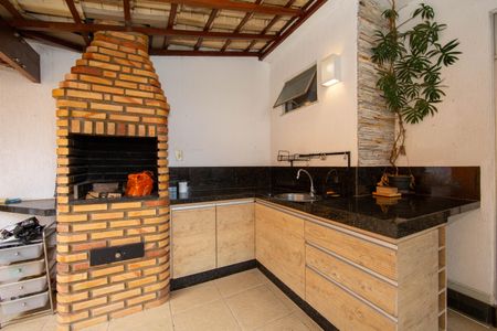 Apartamento para alugar com 145m², 3 quartos e 1 vagaCHURRASQUEIRA