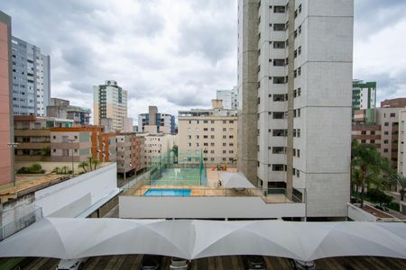 Apartamento para alugar com 145m², 3 quartos e 1 vagaVISTA