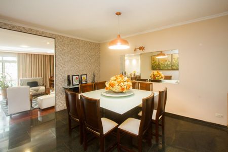 Casa à venda com 3 quartos, 372m² em Brooklin, São Paulo