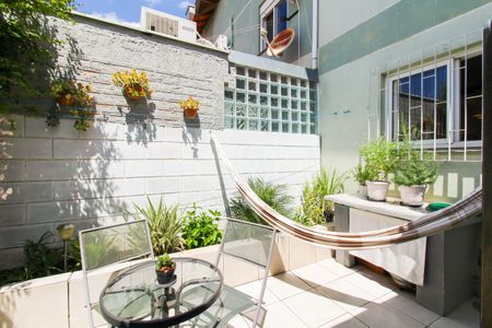 Casa de condomínio à venda com 94m², 3 quartos e 2 vagasÁrea gourmet