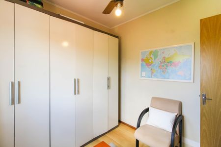 Casa de condomínio à venda com 94m², 3 quartos e 2 vagasQuarto 1