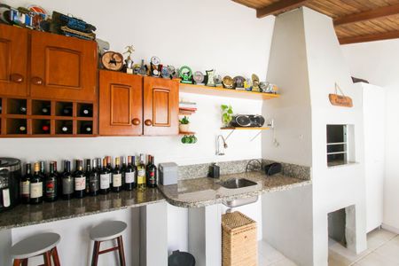Casa de condomínio à venda com 94m², 3 quartos e 2 vagasÁrea gourmet