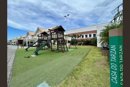 Casa de condomínio para alugar com 80m², 2 quartos e 2 vagasÁrea comum - Playground