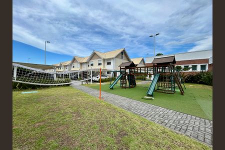 Casa de condomínio para alugar com 80m², 2 quartos e 2 vagasÁrea comum - Playground