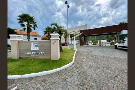 Casa de condomínio para alugar com 80m², 2 quartos e 2 vagasFachada