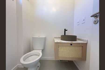 Casa de condomínio para alugar com 80m², 2 quartos e 2 vagasLavabo 