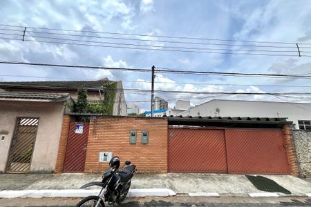 Casa para alugar com 45m², 1 quarto e 1 vagaFachada