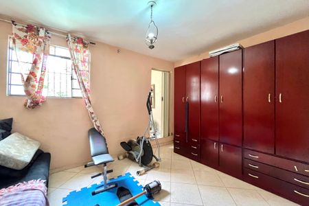 Casa para alugar com 45m², 1 quarto e 1 vagaQuarto 2