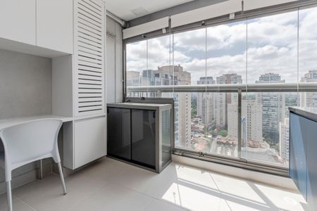 Studio à venda com 30m², 1 quarto e sem vagaVaranda