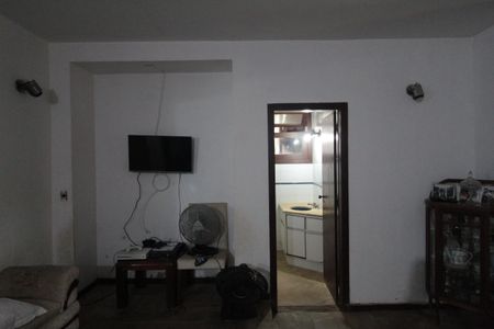 Casa à venda com 500m², 5 quartos e 7 vagasSala