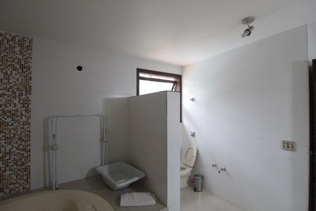 Casa à venda com 500m², 5 quartos e 7 vagasBanheiro