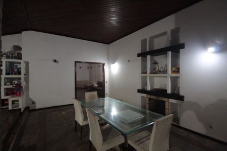 Casa à venda com 500m², 5 quartos e 7 vagasSala de Jantar