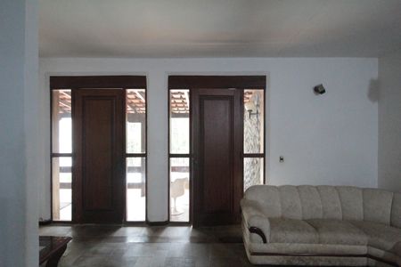 Casa à venda com 500m², 5 quartos e 7 vagasSala