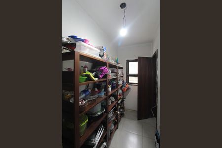 Casa à venda com 500m², 5 quartos e 7 vagasDespensa