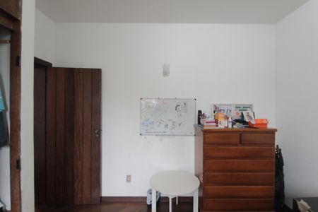 Casa à venda com 500m², 5 quartos e 7 vagasQuarto