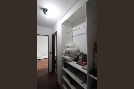Casa à venda com 500m², 5 quartos e 7 vagasCloset