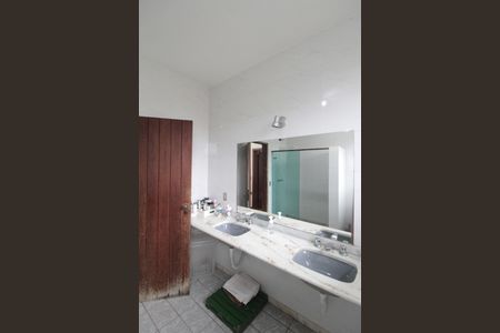 Casa à venda com 500m², 5 quartos e 7 vagasBanheiro