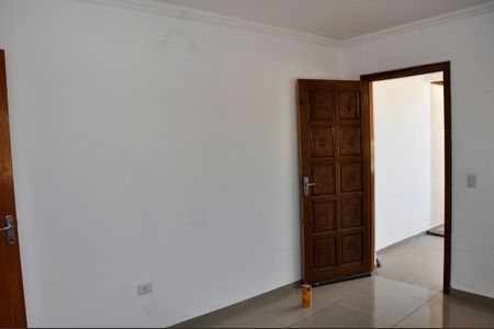 Casa para alugar com 100m², 3 quartos e 1 vagaDetalhe - Quarto 01 com Varanda