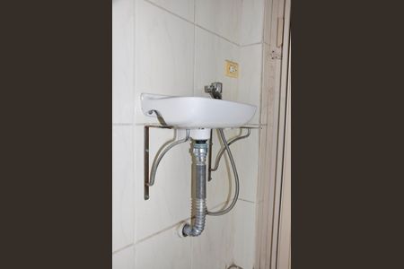 Casa para alugar com 100m², 3 quartos e 1 vagaDetalhe - Banheiro Social