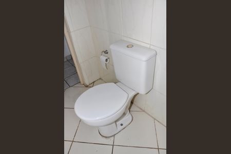 Casa para alugar com 100m², 3 quartos e 1 vagaDetalhe - Banheiro Social