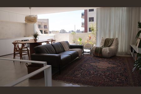 Apartamento para alugar com 100m², 2 quartos e sem vagaSala