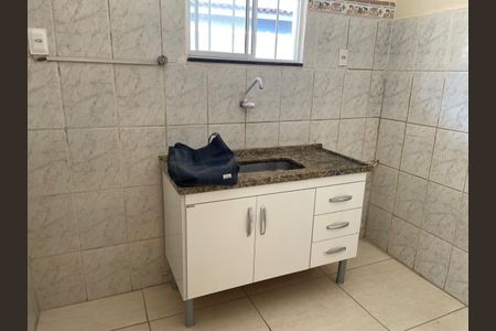 Cozinha de casa para alugar com 2 quartos, 48m² em Centro, Nova Iguaçu