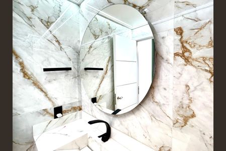 Apartamento para alugar com 90m², 2 quartos e 2 vagasBanheiro da Suíte