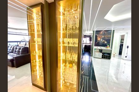 Apartamento para alugar com 90m², 2 quartos e 2 vagasCozinha