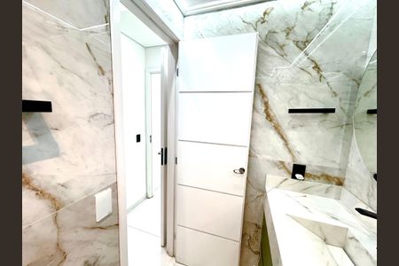 Apartamento para alugar com 90m², 2 quartos e 2 vagasBanheiro da Suíte