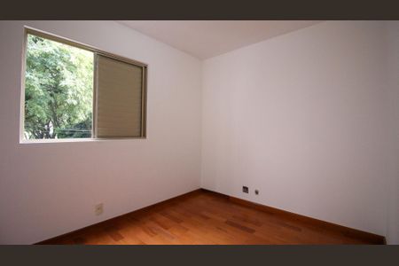 Apartamento à venda com 74m², 3 quartos e 1 vaga Apartamento à venda com 74m², 3 quartos e 1 vagaQuarto 2