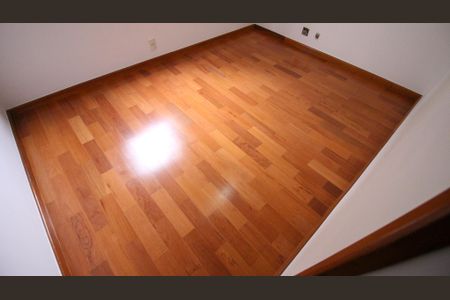 Apartamento à venda com 74m², 3 quartos e 1 vaga Apartamento à venda com 74m², 3 quartos e 1 vagaQuarto 2